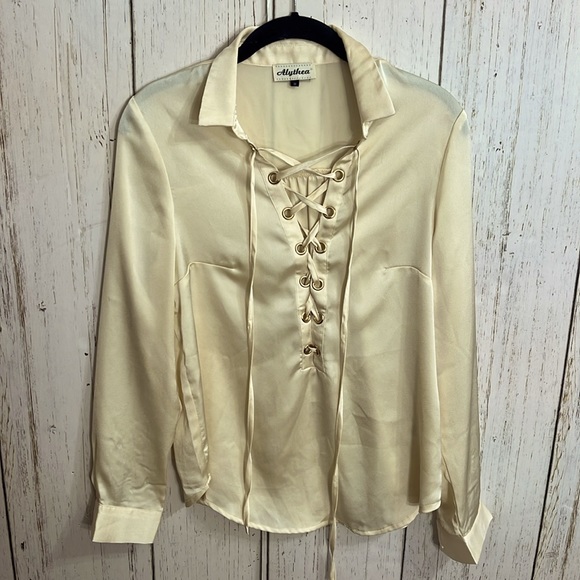 Alythea 100% Polyester Corsette Neck Blouse Golden Buttery Long Sleeves Silky - Picture 7 of 8